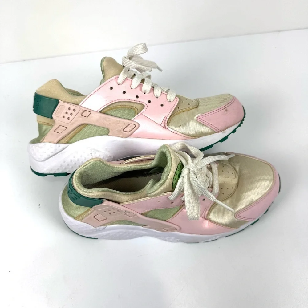 Nike Air Kids Sz 7Y Huarache Run Se GS Athletic Sneakers Pink/Green Retro Shoes